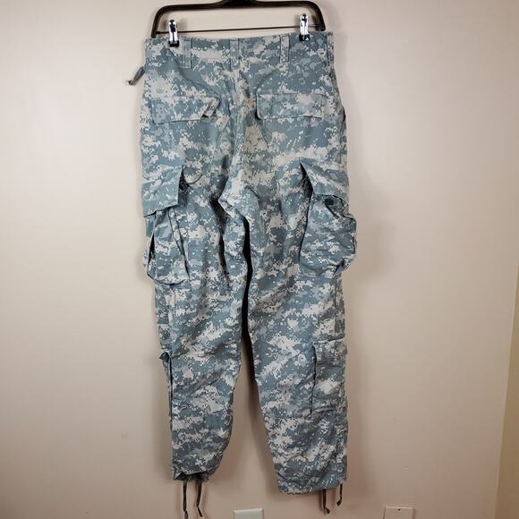 Army Digital Camo Cargo Pants with Button Fly Size S - Picture 6 of 12